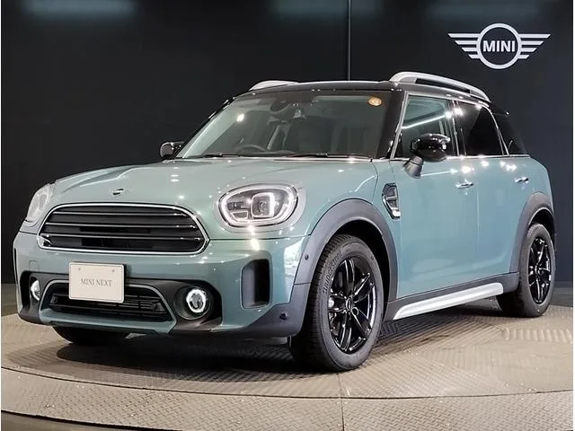 MINI MINI COOPER D CROSSOVER CLASSIC TRIM 2022 — фото 1, купить с доставкой в Москву