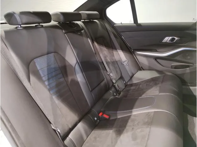 BMW 3 Series 320D X DRIVE M-SPORT 2022 — миниатюра 4