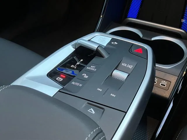BMW X1 X DRIVE 20D X LINE 2025 — миниатюра 5