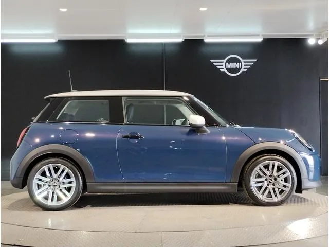 MINI MINI COOPER C CLASSIC TRIM 2025 — миниатюра 2