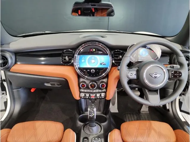 MINI MINI COOPER S CONVERTIBLE PREMIUM PLUS PACKAGE CLASSIC TRIM 2024 — миниатюра 4