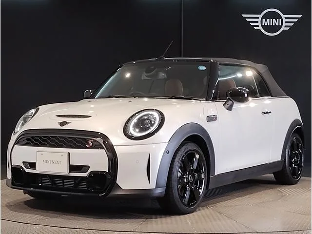 MINI MINI COOPER S CONVERTIBLE PREMIUM PLUS PACKAGE CLASSIC TRIM 2024 — фото 1, купить с доставкой в Москву