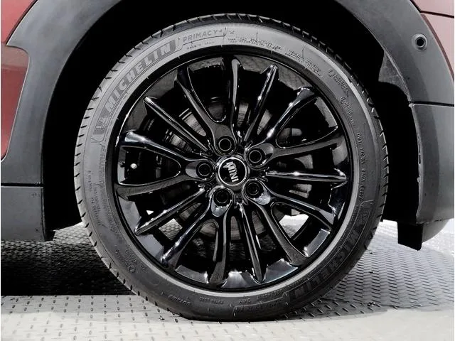 MINI MINI COOPER CLUBMAN PREMIUM PLUS PACKAGE CLASSIC TRIM 2023 — миниатюра 5