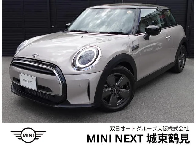 MINI MINI COOPER D PREMIUM PLUS PACKAGE CLASSIC TRIM 2023 — фото 1, купить с доставкой в Москву