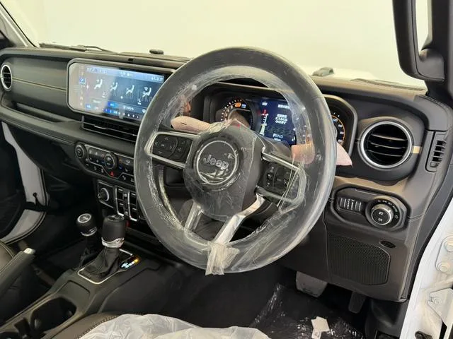 Chrysler Jeep JEEP WRANGLER UNLIMITED SAHARA 2026 — миниатюра 3