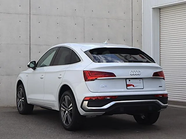 Audi Q5 Sportback S LINE DYNAMIC EDITION 2025 — миниатюра 4