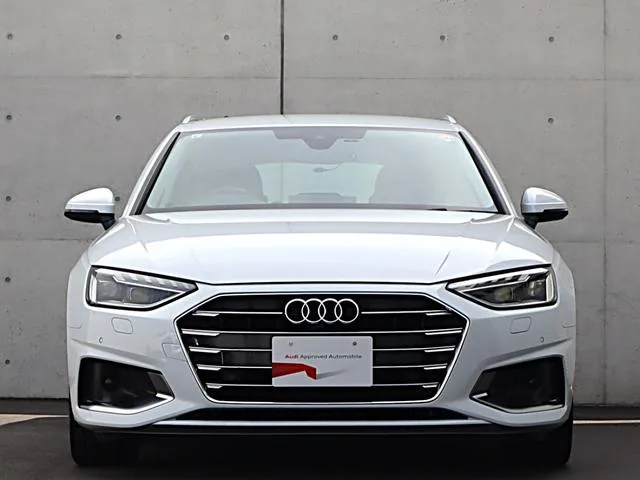 Audi A4 AVANT 35 TDI ADVANCED 2022 — миниатюра 4