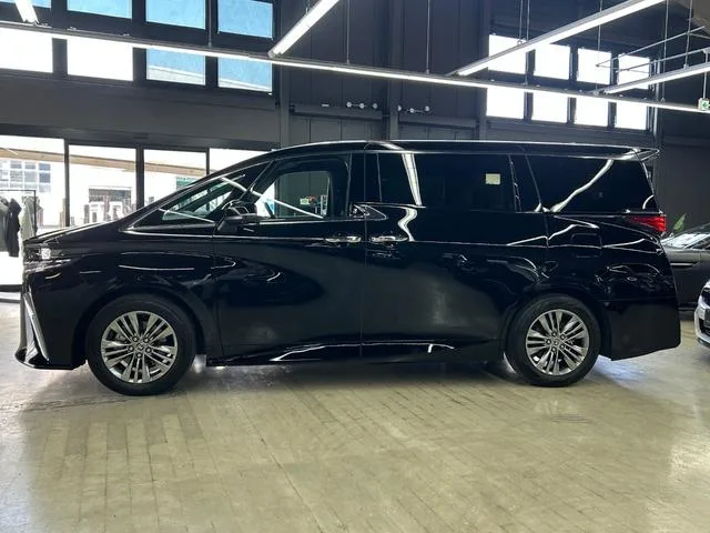 Toyota ALPHARD HYBRID Z 2023 — миниатюра 3