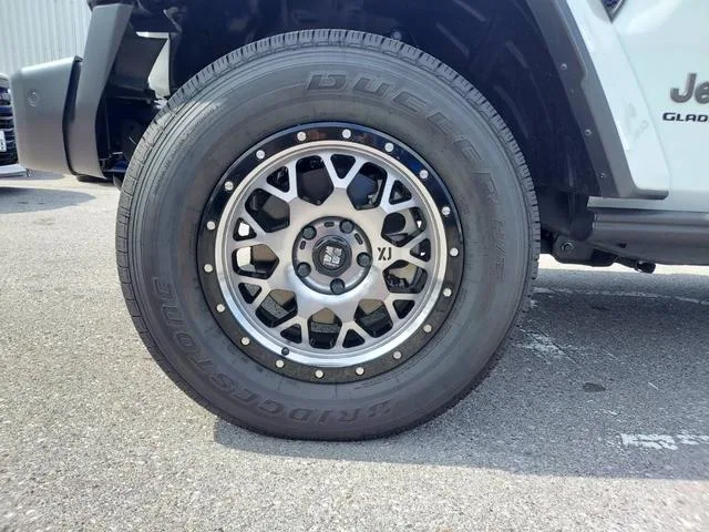Chrysler Jeep JEEP GLADIATOR RUBICON 2022 — миниатюра 4