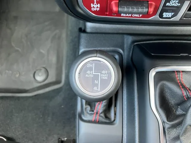 Chrysler Jeep JEEP WRANGLER UNLIMITED RUBICON 2024 — миниатюра 4