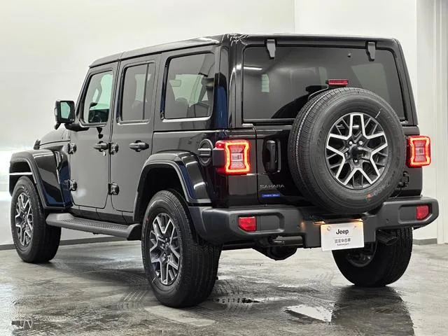 Chrysler Jeep JEEP WRANGLER UNLIMITED SAHARA 2025 — миниатюра 2