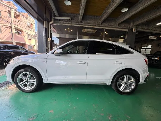 Audi Q5 Sportback 40TDI QUATTRO S LINE 2023 — миниатюра 4