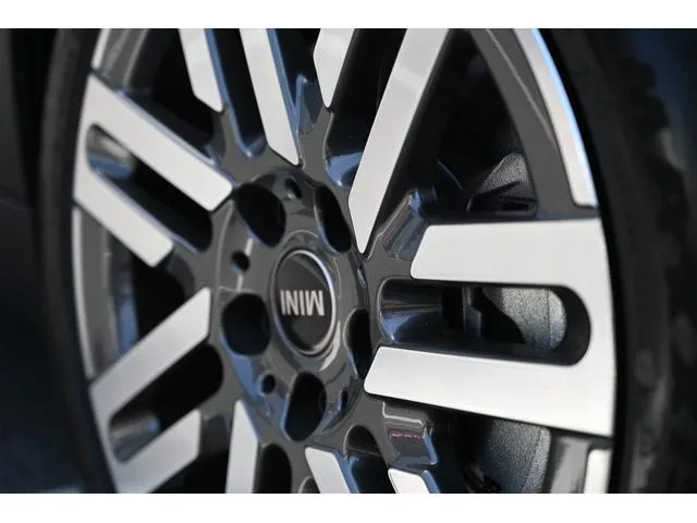 MINI MINI COOPER C CLASSIC TRIM 2025 — миниатюра 4