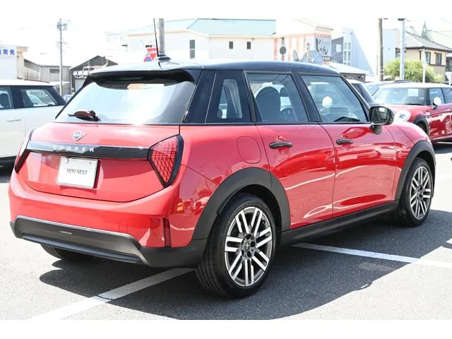 MINI MINI COOPER C CLASSIC TRIM 2025 — миниатюра 2