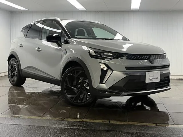 Renault Captur ESPRIT ALPINE FULL HYBRID E-TECH 2025 — миниатюра 3