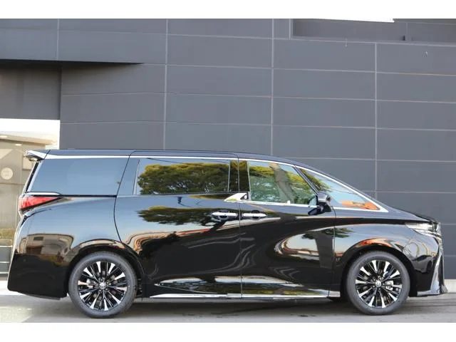 Toyota ALPHARD HYBRID EXECUTIVE LOUNGE 2025 — миниатюра 4
