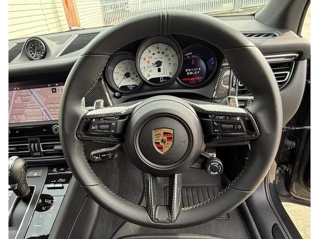 Porsche Macan MACAN GTS 2024 — миниатюра 3