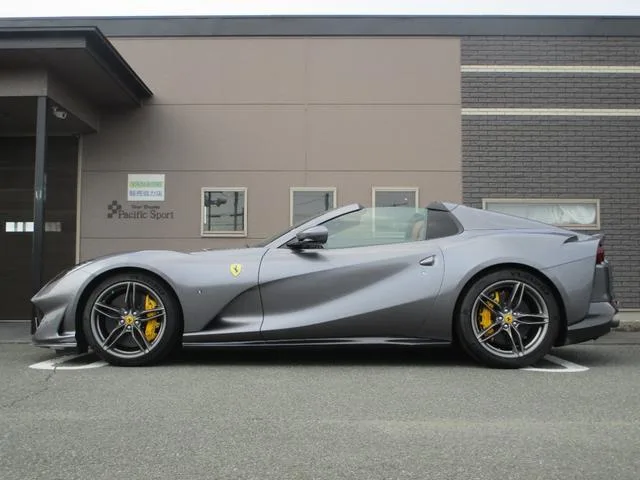 Ferrari 812 GTS 2023 — миниатюра 2
