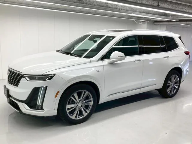 Cadillac CADILLAC XT6 PLATINUM 2024 — фото 1, купить с доставкой в Москву