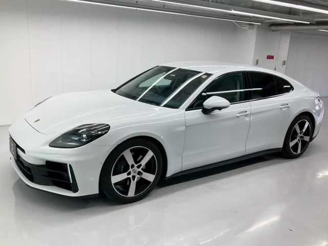 Porsche Panamera 4 2024 — фото 1, купить с доставкой в Москву