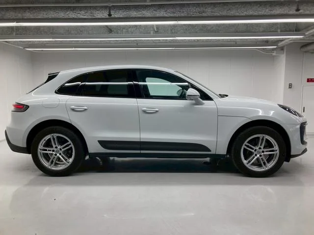 Porsche Macan MACAN 2023 — миниатюра 3