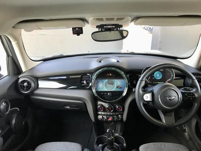 MINI MINI COOPER CLASSIC TRIM 2022 — миниатюра 3