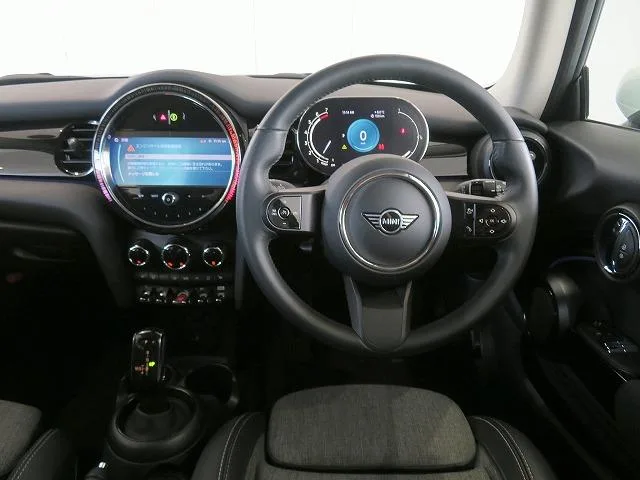 MINI MINI COOPER CLASSIC TRIM 2022 — миниатюра 2