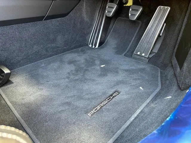 Porsche 911 911GT3 2022 — миниатюра 5