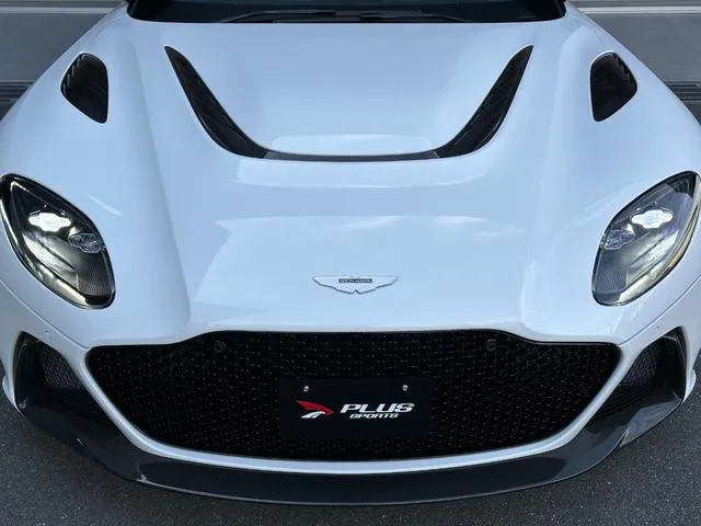 Aston Martin DBS SUPERLEGGERA VOLANTE 2023 — миниатюра 5