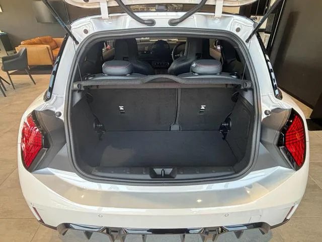 MINI MINI COOPER S JOHN COOPER WORKS TRIM 2025 — миниатюра 2