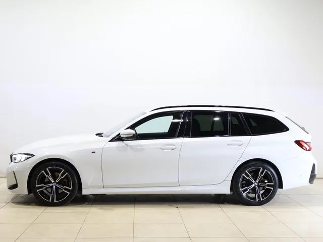 BMW 3 Series 320D X DRIVE TOURING M-SPORT 2022 — миниатюра 3