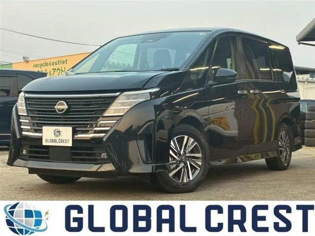 Nissan SERENA E-POWER HIGHWAY STAR V 2024 — фото 1, купить с доставкой в Москву