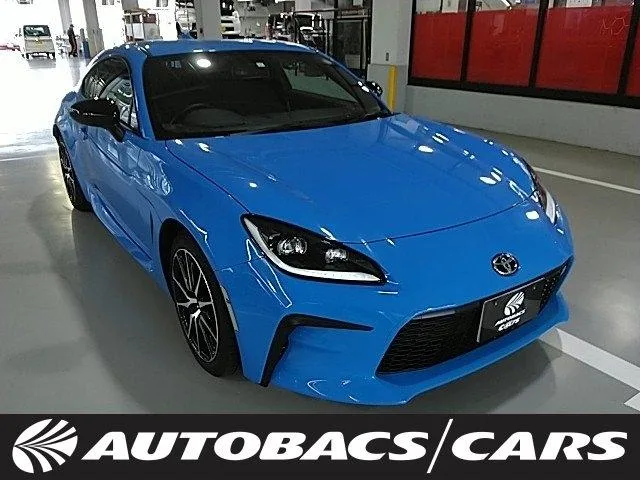 Toyota GR86 SZ 2023 — фото 1, купить с доставкой в Москву