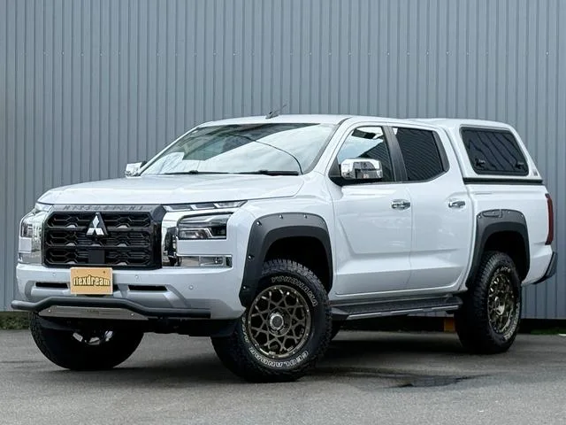 Mitsubishi TRITON GLS 2024 — фото 1, купить с доставкой в Москву