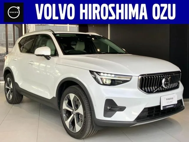 Volvo XC40 ULTRA B4 AWD 2024 — фото 1, купить с доставкой в Москву