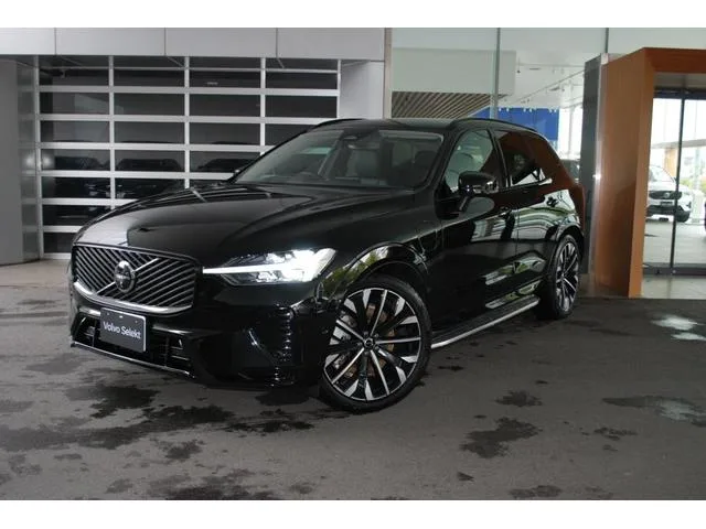 Volvo XC60 ULTRA T6 AWD PLUGIN HYBRID 2025 — фото 1, купить с доставкой в Москву