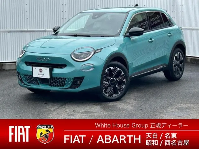 Fiat 600 Hybrid LA PRIMA 2025 — фото 1, купить с доставкой в Москву