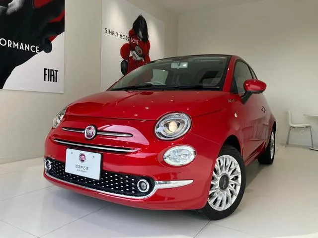 Fiat 500C TWIN AIR DOLCEVITA 2023 — фото 1, купить с доставкой в Москву