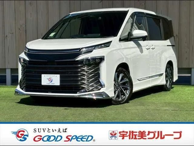 Toyota VOXY HYBRID S-Z 2022 — фото 1, купить с доставкой в Москву