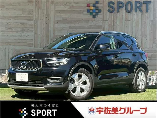 Volvo XC40 B3 MOMENTUM 2022 — фото 1, купить с доставкой в Москву