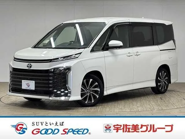 Toyota VOXY HYBRID S-Z 2022 — фото 1, купить с доставкой в Москву