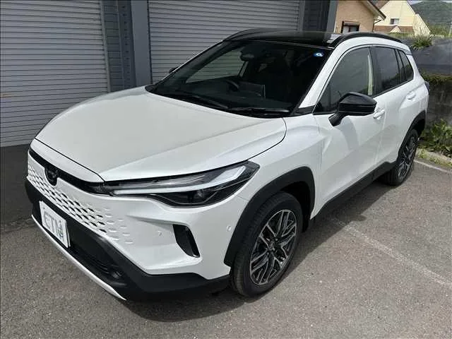 Toyota CorollaCross HYBRID Z 2026 — фото 1, купить с доставкой в Москву