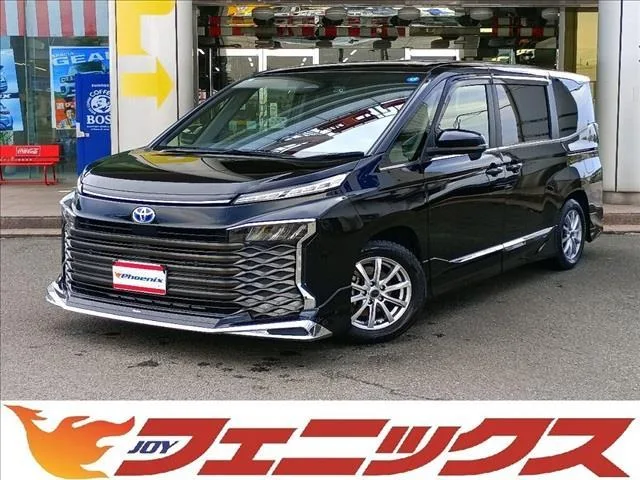 Toyota VOXY HYBRID S-Z 2023 — фото 1, купить с доставкой в Москву