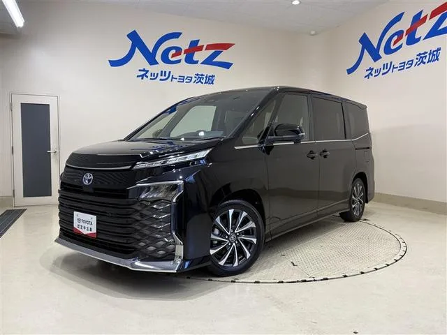 Toyota VOXY HYBRID S-Z 2025 — фото 1, купить с доставкой в Москву
