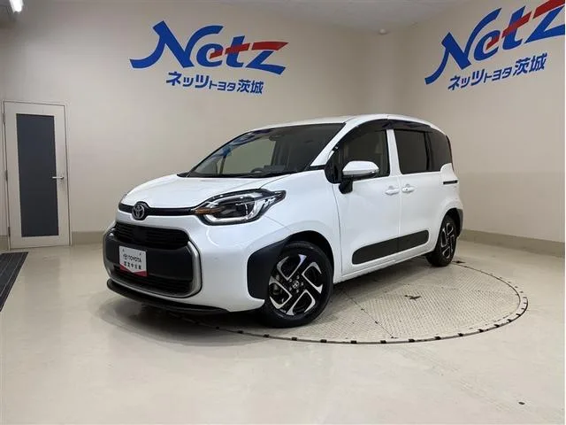 Toyota SIENTA HYBRID Z 2023 — фото 1, купить с доставкой в Москву