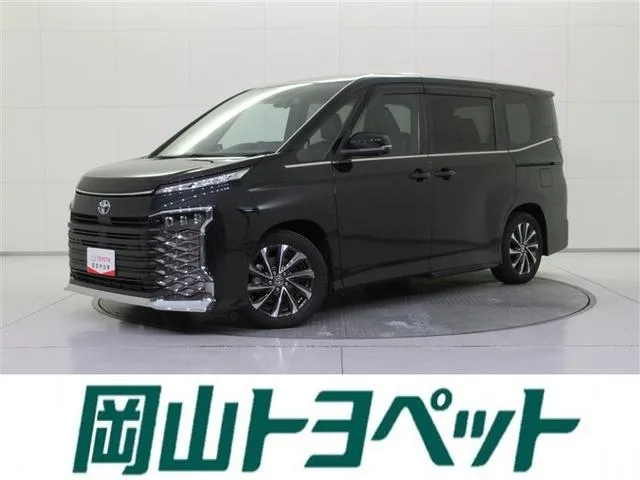 Toyota VOXY S-Z 2023 — фото 1, купить с доставкой в Москву