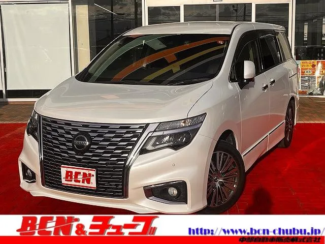 Nissan ELGRAND 250HIGHWAY STAR S 2022 — фото 1, купить с доставкой в Москву