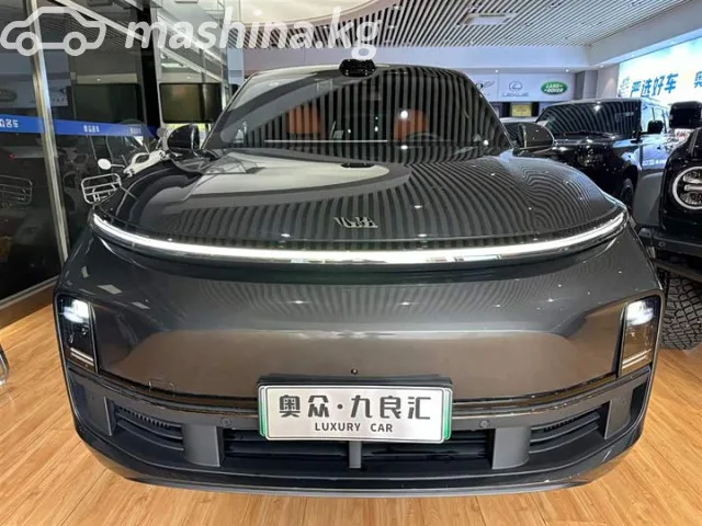 Li Xiang L9 2024 — фото 1, купить с доставкой в Москву