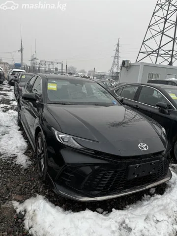 Toyota Camry 2025 — фото 1, купить с доставкой в Москву