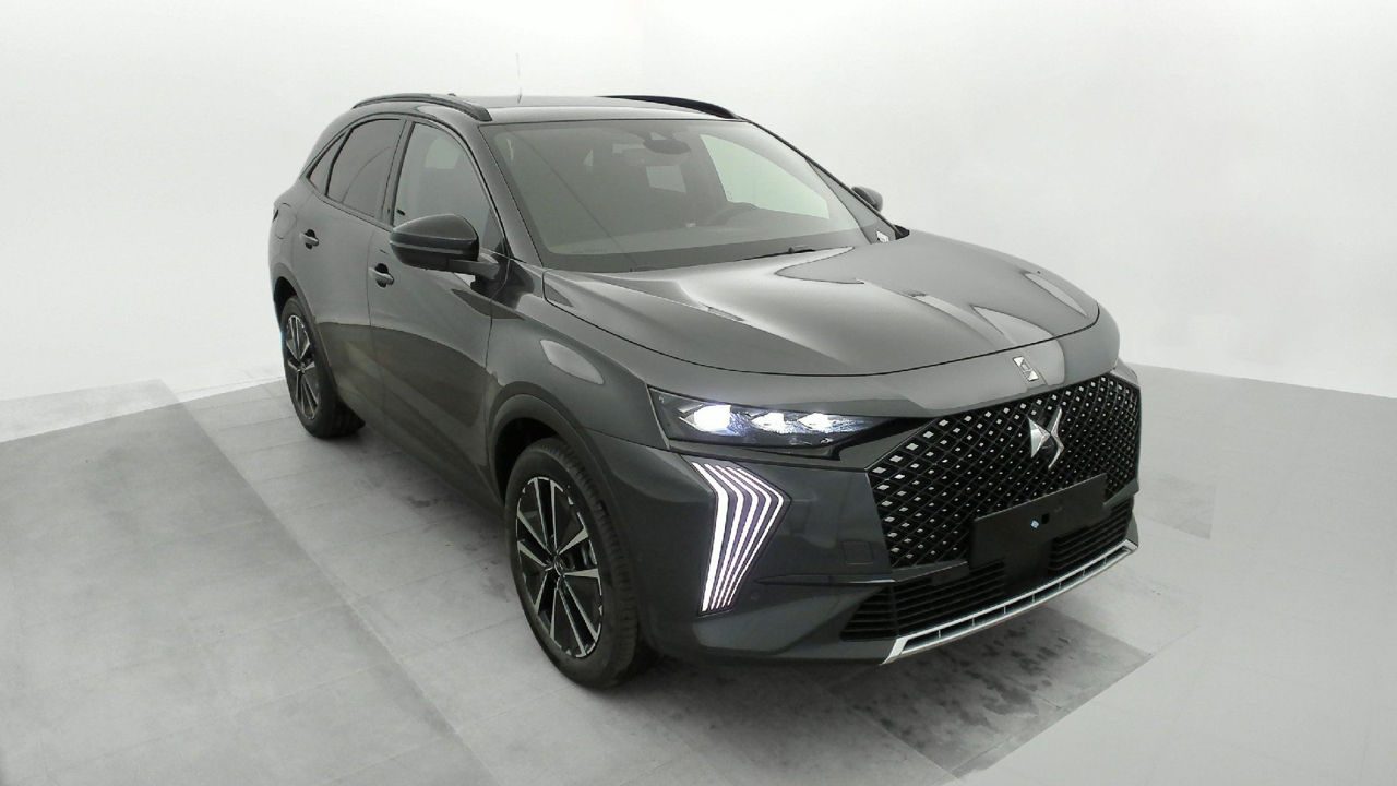 DS Automobiles DS 7 Crossback 2025